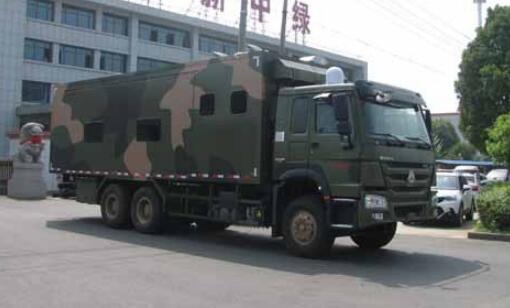 宿營(yíng)車（32人）