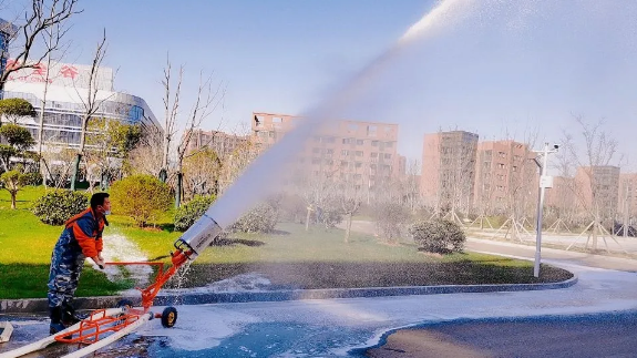 【又見飛雪，飄于智能裝備】手持式、推車式中倍泡沫發(fā)生器（兩款）